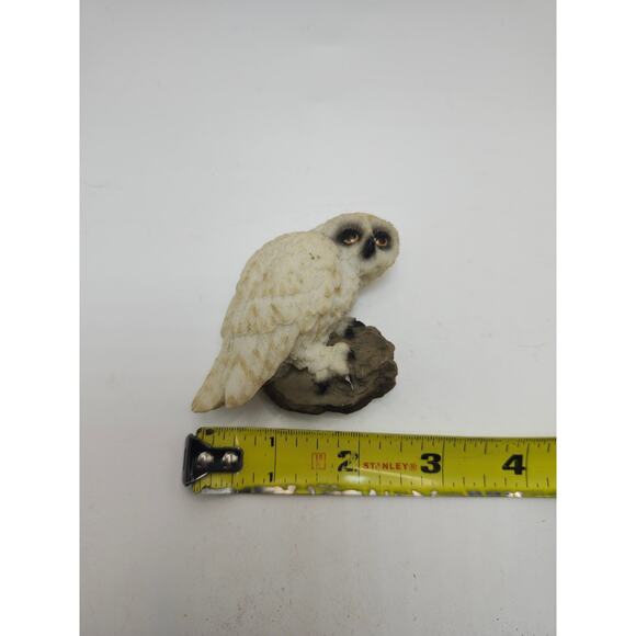 Animal Magnetism Snowy Owl 3-D Resin Hand-Painted Realistic Fridge Magnet - Picture 2 of 8